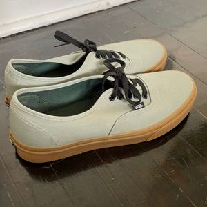 Vans, men’s 10.5, light green, used
